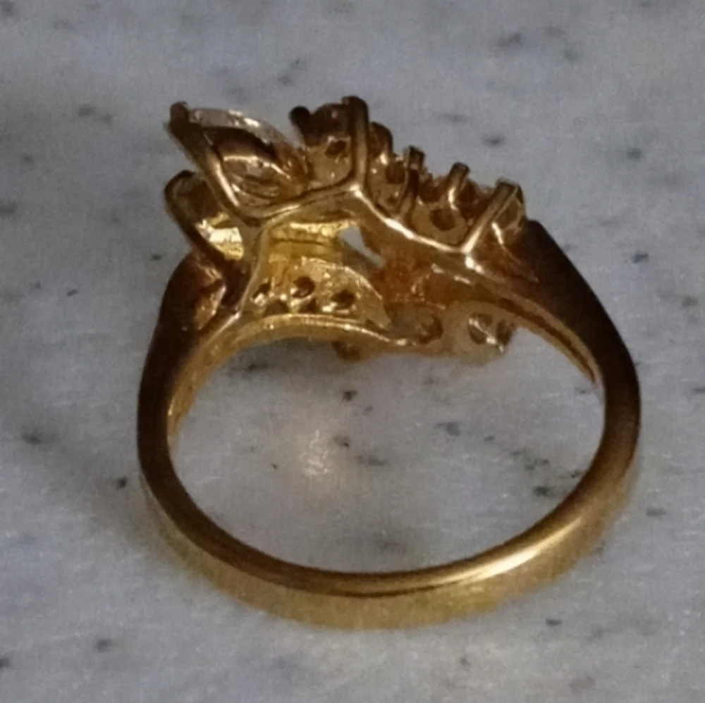 Vintage Gold Plated Cluster Ring with Australian Crystals Unique DAC Size 6